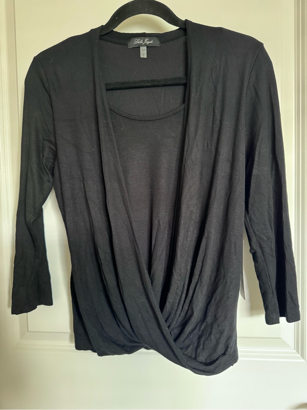 NWT LAILA JAYDE  Black Draped Knit Wrap-Front Blouse SZ Small